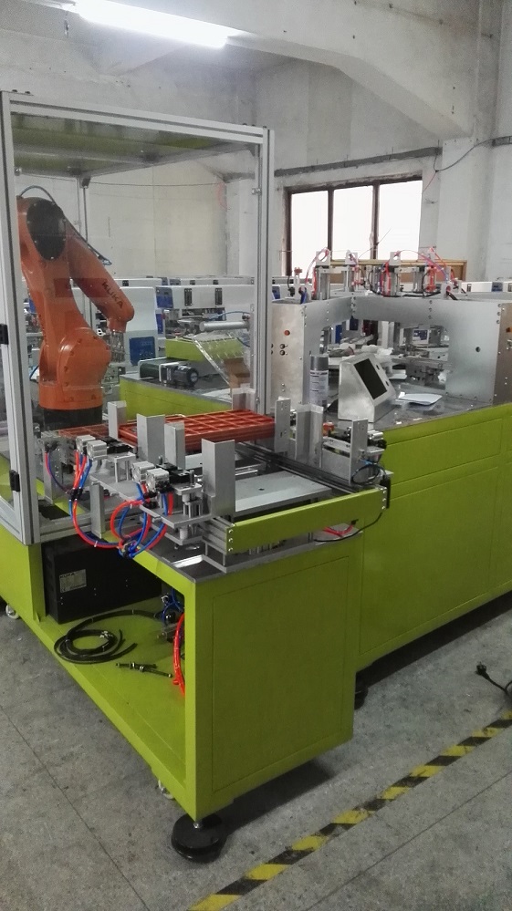 机器人移印机四色生产线